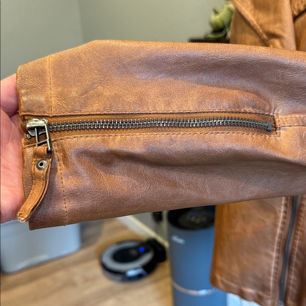 Max Studio Tan Leather Jacket - Picture 5 of 7